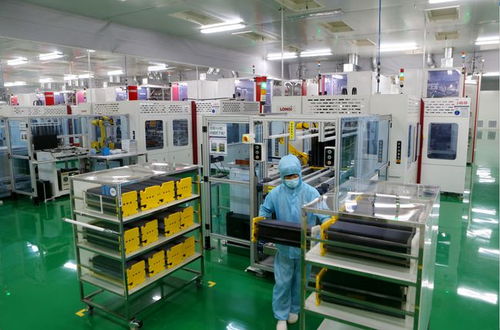 全省單體最大太陽能電池工廠在經(jīng)開區(qū)投產(chǎn)，為日用品銷售注入綠色動(dòng)能